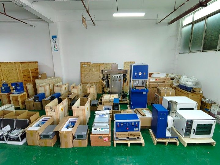 TMAX Successfully Delivers 36 Laboratory Battery Devices to Russia